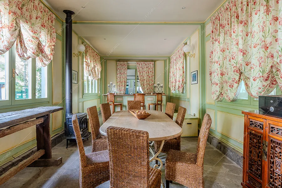 Sala da pranzo della villa Lentisco, location in stile classico a Varese