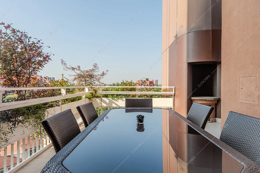 Terrazza della location Ebano, attico in stile classico a Milano