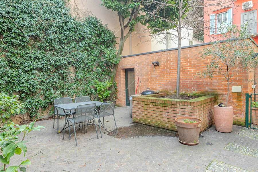 Giardino del loft Kiku, location in stile moderno a Milano
