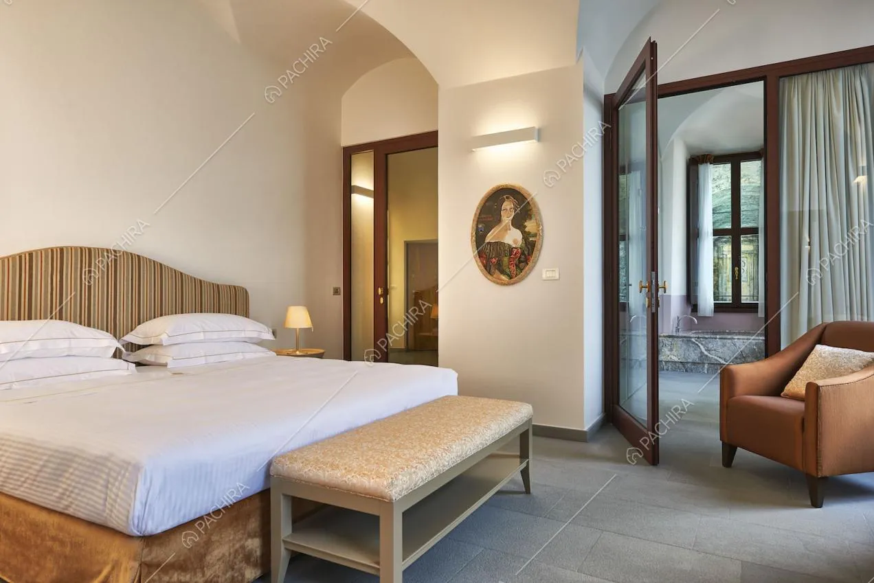 Location Fritillaria dimora storica provincia di Como 10