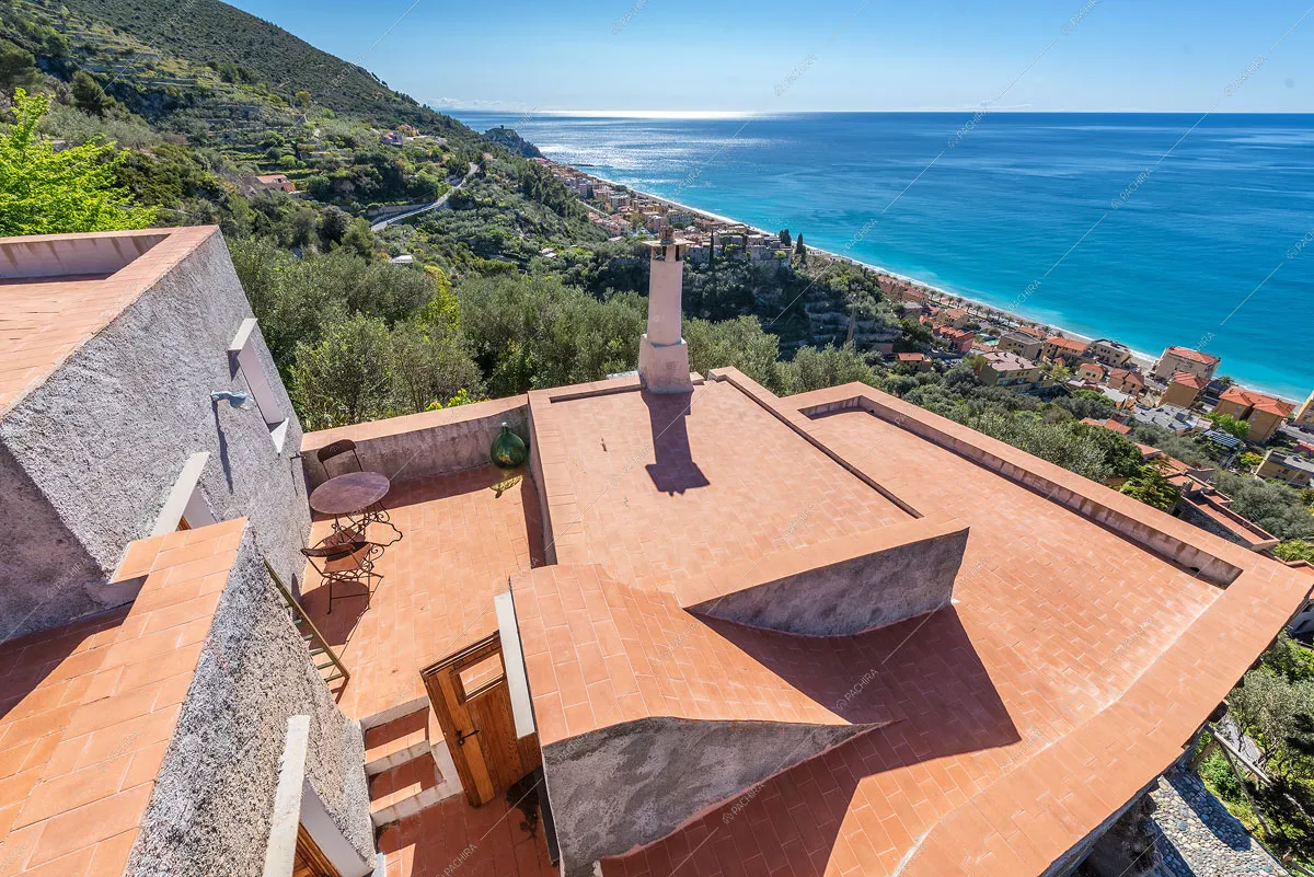 Location Sorbaria villa provincia di Savona 14