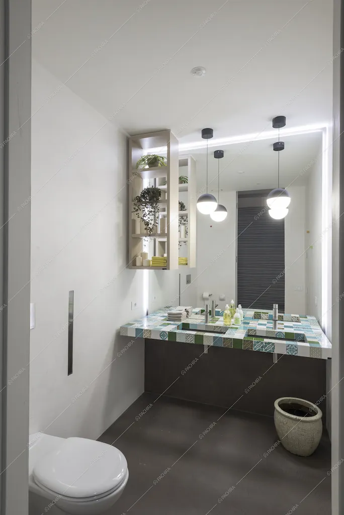 Bagno e specchi
