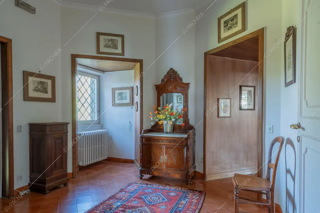 Atrio della dimora storica Logan, location in stile classico a Roma