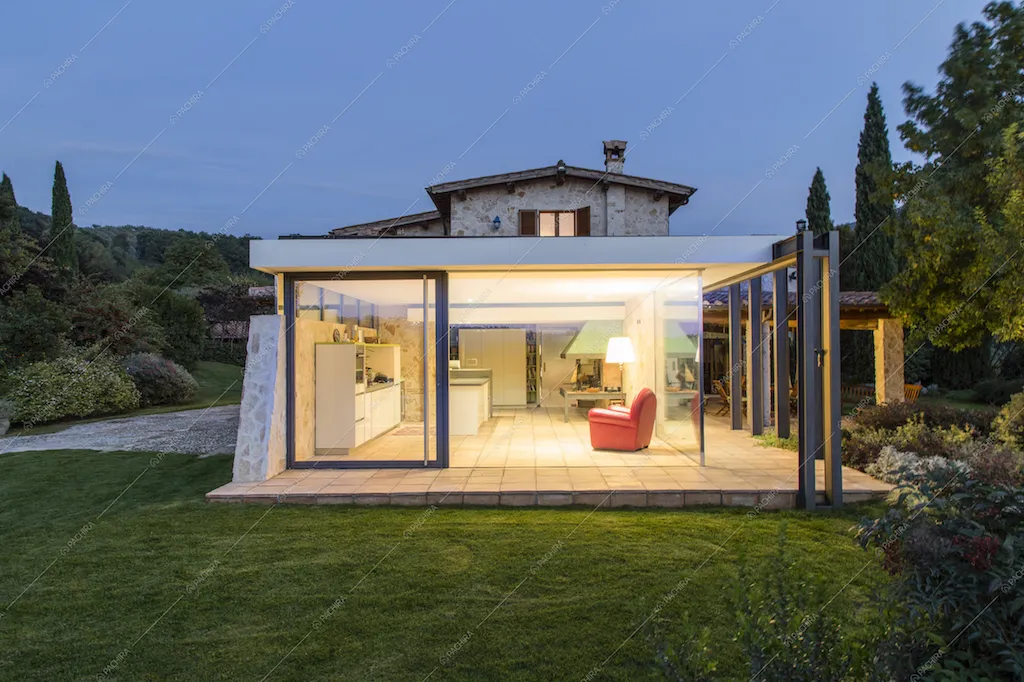 La villa Broccolo illuminata