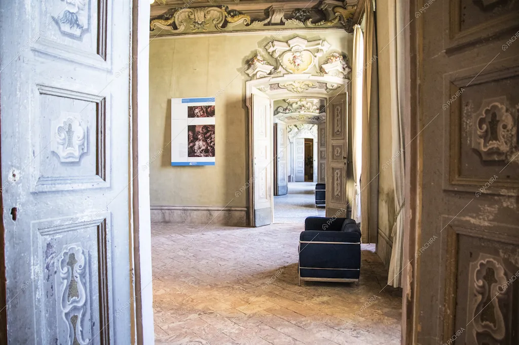 Le porte intarsiate