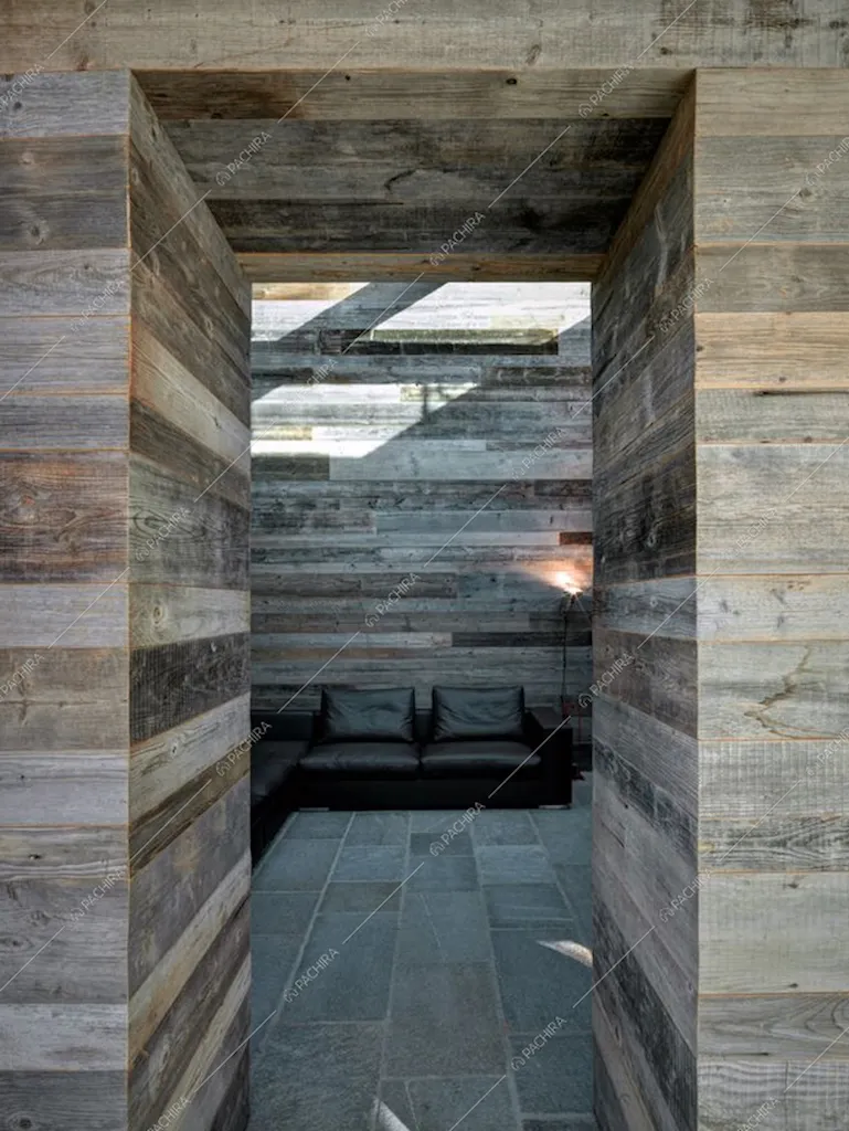 Un corridoio in legno