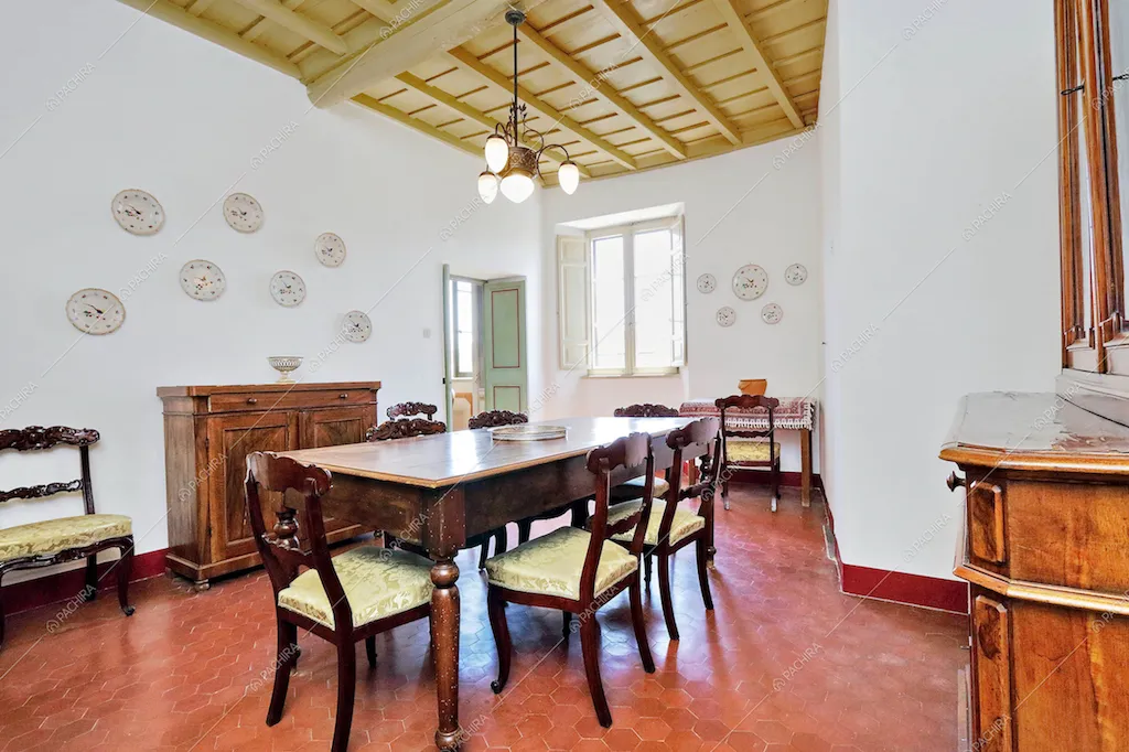 Sala da pranzo in stile classico