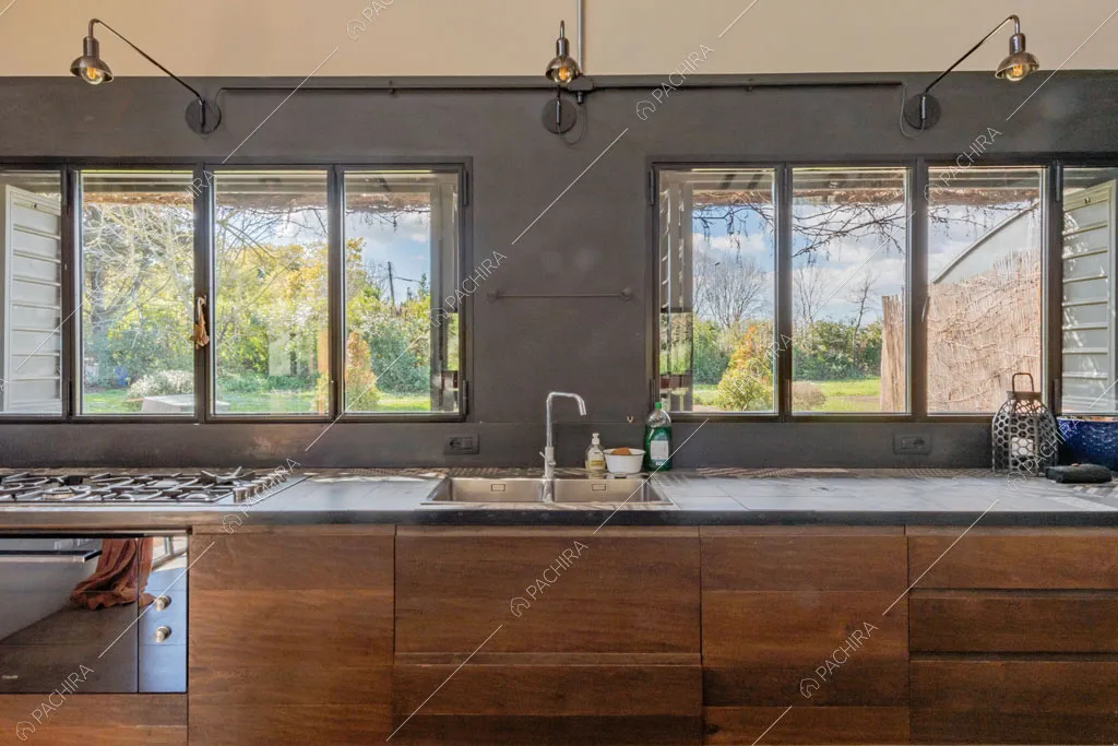 Cucina della location Seine, loft in stile industriale a Roma