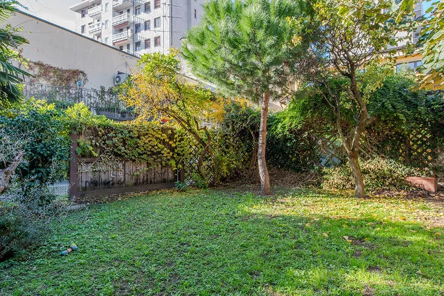 Giardino del loft Fittonia, location in stile contemporaneo a Milano
