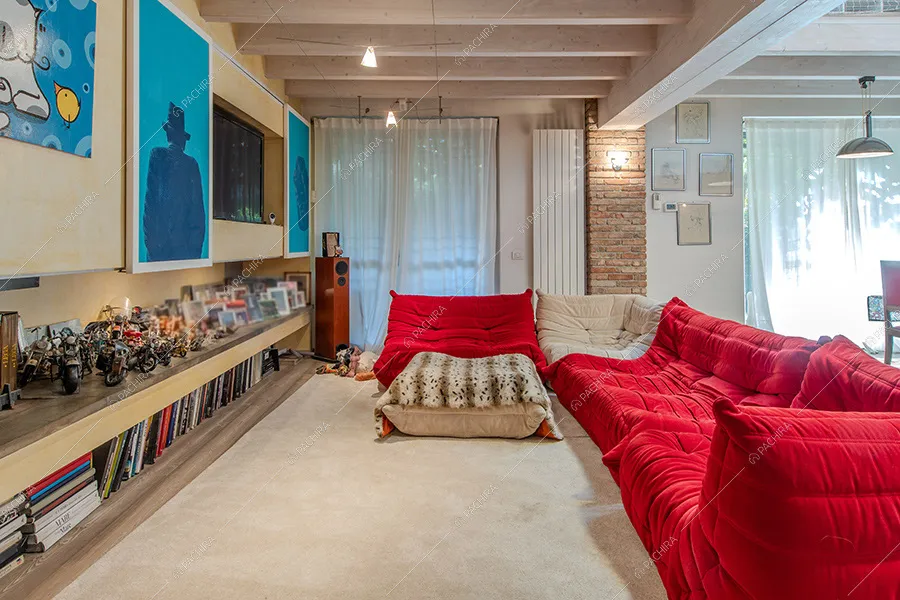 Salotto del loft Fittonia, location in stile contemporaneo a Milano