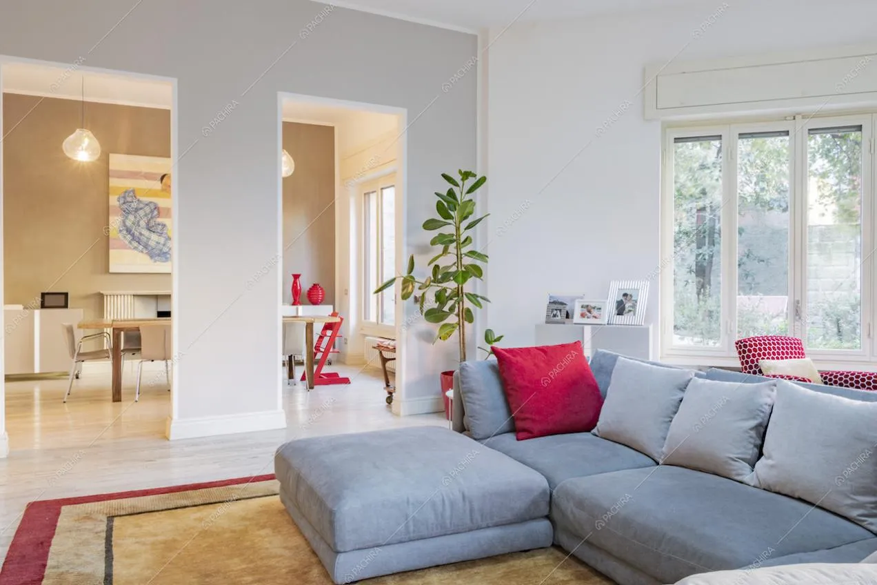 Il salotto in stile contemporaneo della Location Feijoa