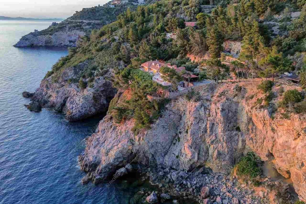 Vista dall'alto sulla Location Barite