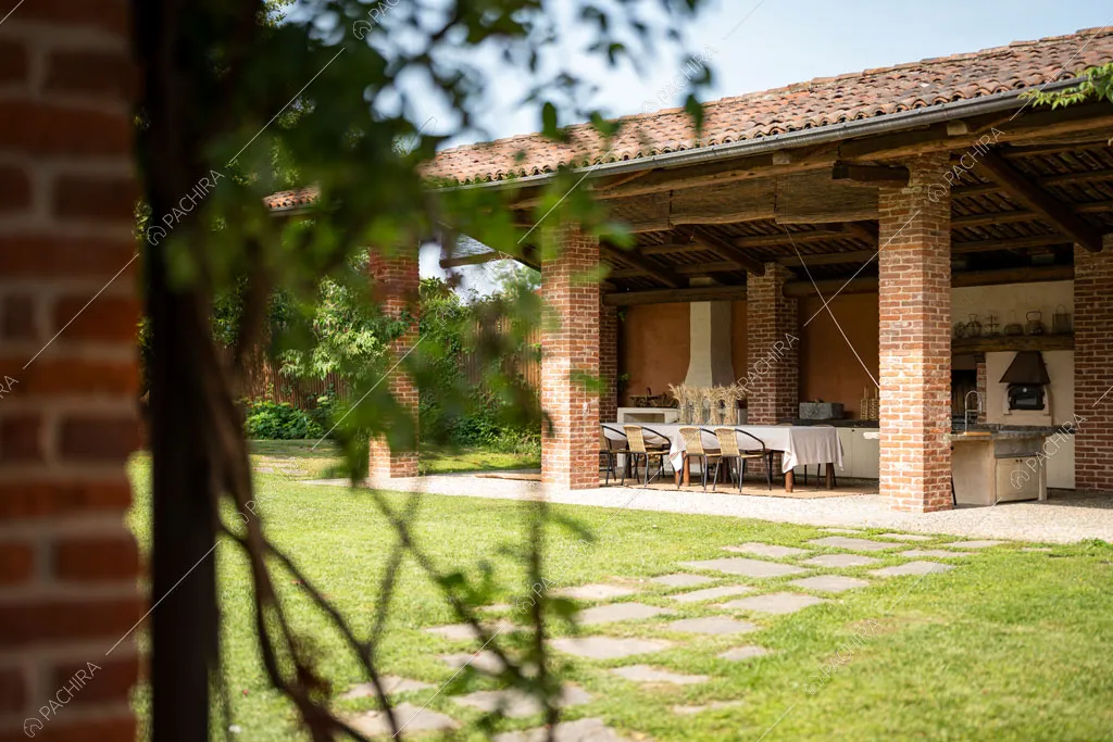 Ex-fienile dell'agriturismo Favonio, location in stile country a Novara