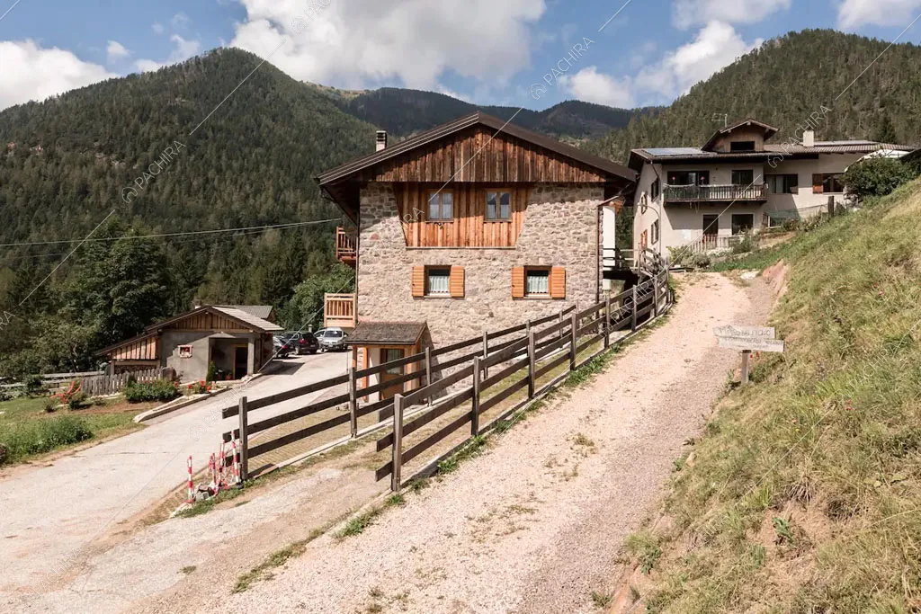 Location Cantabrico Trento chalet rustico shooting foto video 24