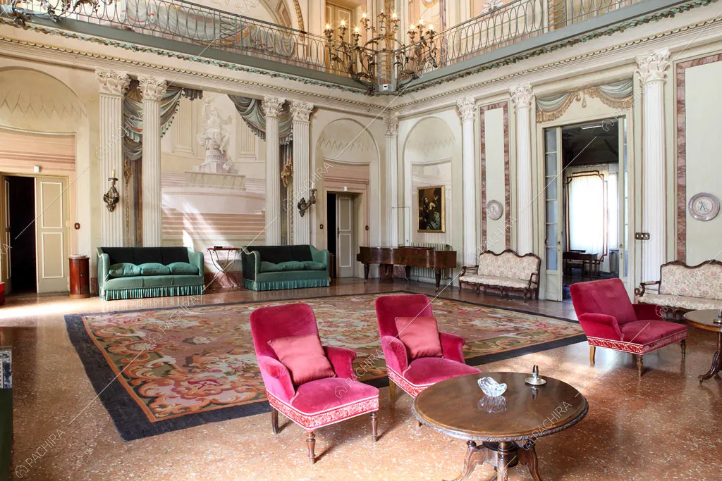 Salone della dimora storica Seram, location in stile classico a Bologna