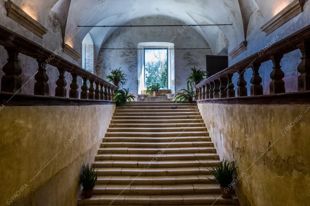 Location Levante Palermo chiesa classico shooting foto video 21