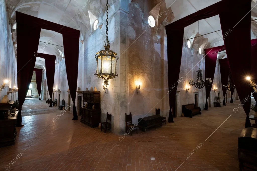 Location Levante Palermo chiesa classico shooting foto video 19