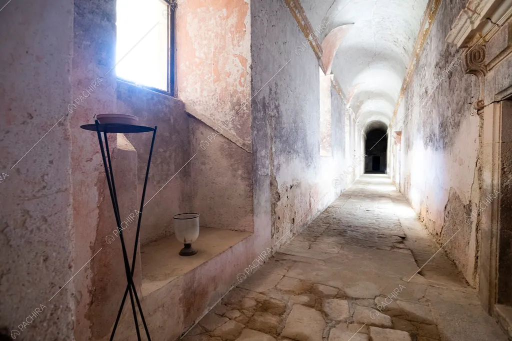 Location Levante Palermo chiesa classico shooting foto video 23