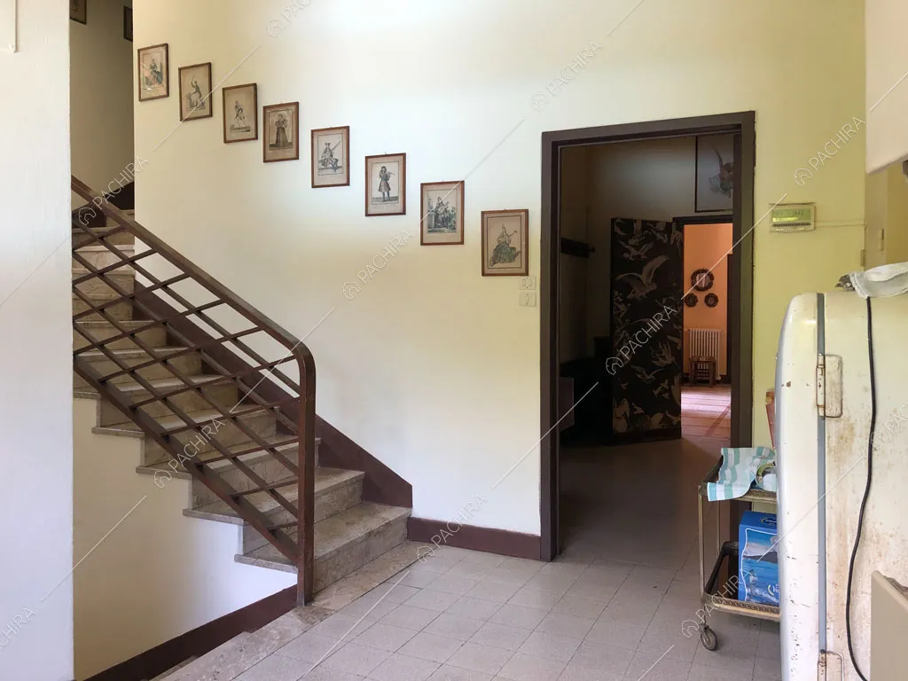 Scale della villa Marin, location in stile classico a Varese