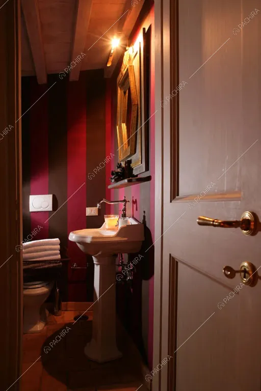 Bagno della villa Pieris, location in stile rustico a Roma