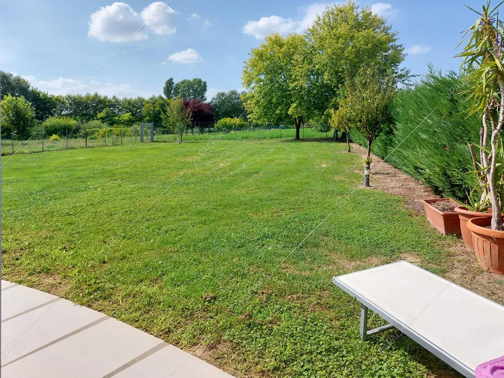 Giardino della villa Luzon, location in stile moderno a Padova