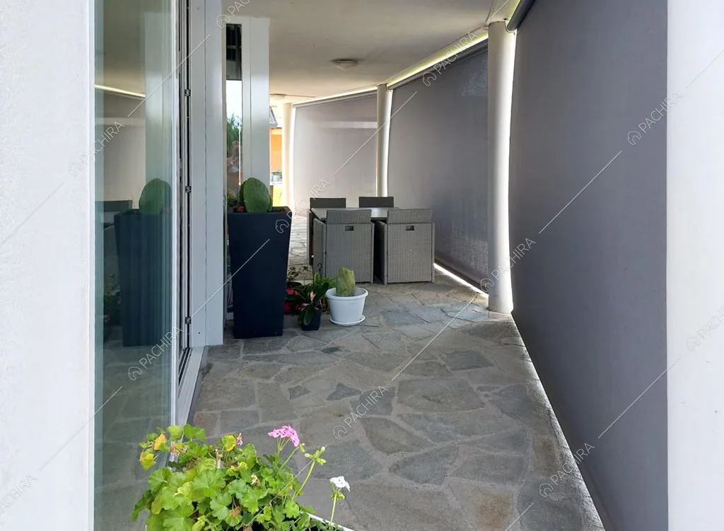 Portico della villa Luzon, location in stile moderno a Padova