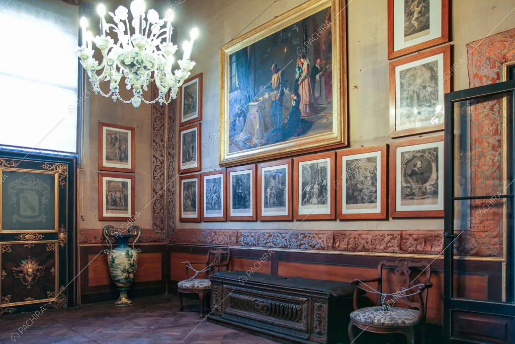 Pavimento in parquet nel grande salone della dimora storica Visayan, location in stile classico a Vicenza
