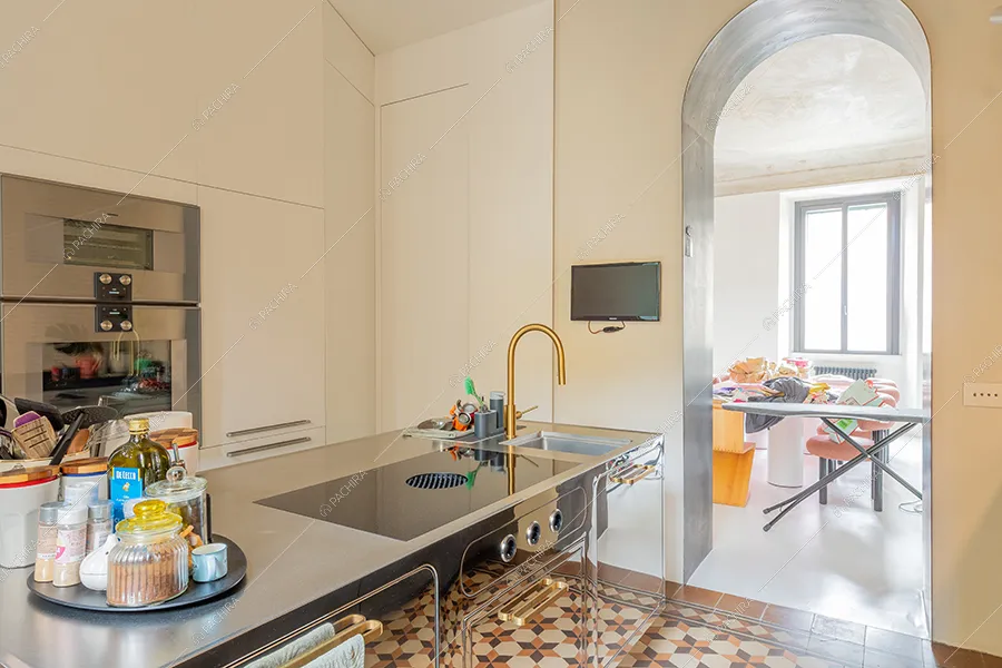 Cucina dell'appartamento Chaiotte, location in stile moderno a Milano