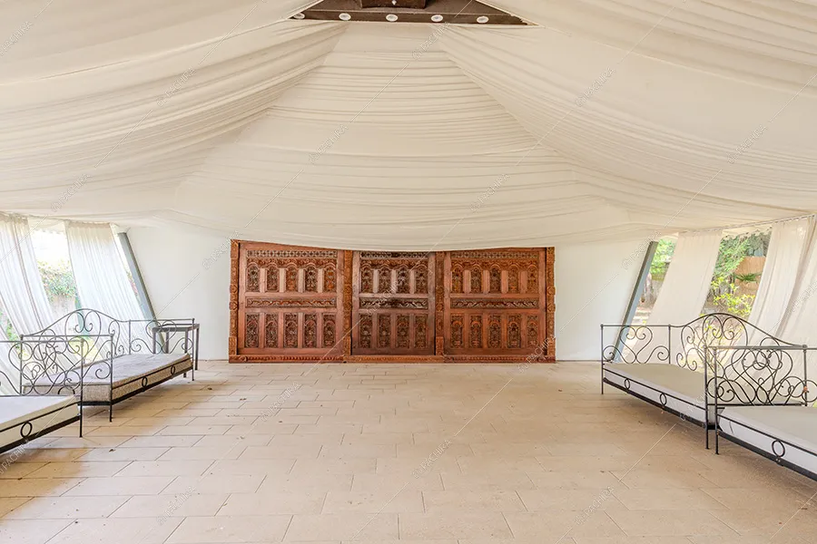 Veranda della villa Lentisco, location in stile classico a Varese