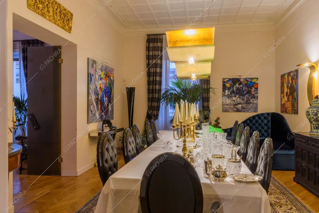 Sala da pranzo della location Amur, appartamento in stile insolito a Roma