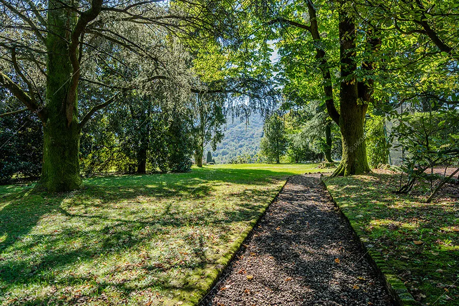 Parco della dimora storica Rodopi, location in stile classico a Bergamo