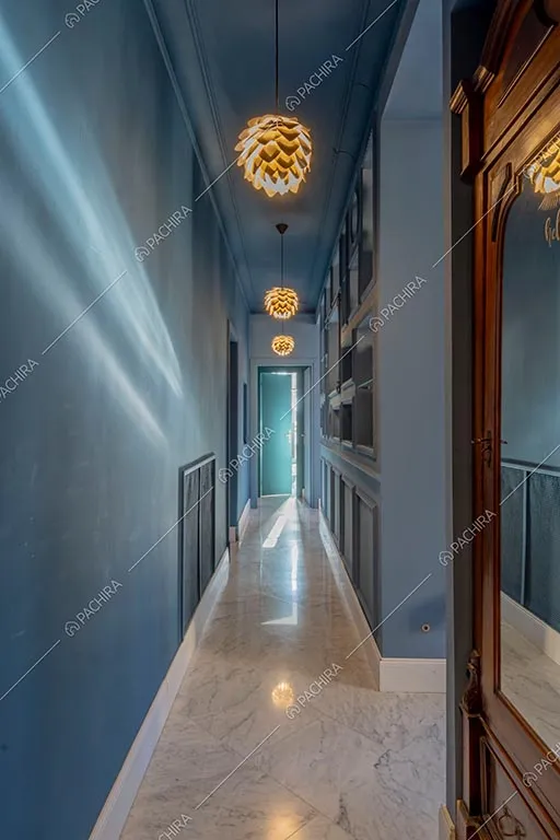 Corridoio dell'appartamento Zambesi, location in stile eclettico a Roma