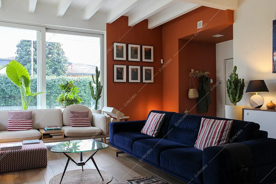 Zona living della villa Garnet, location in stile contemporaneo a Milano