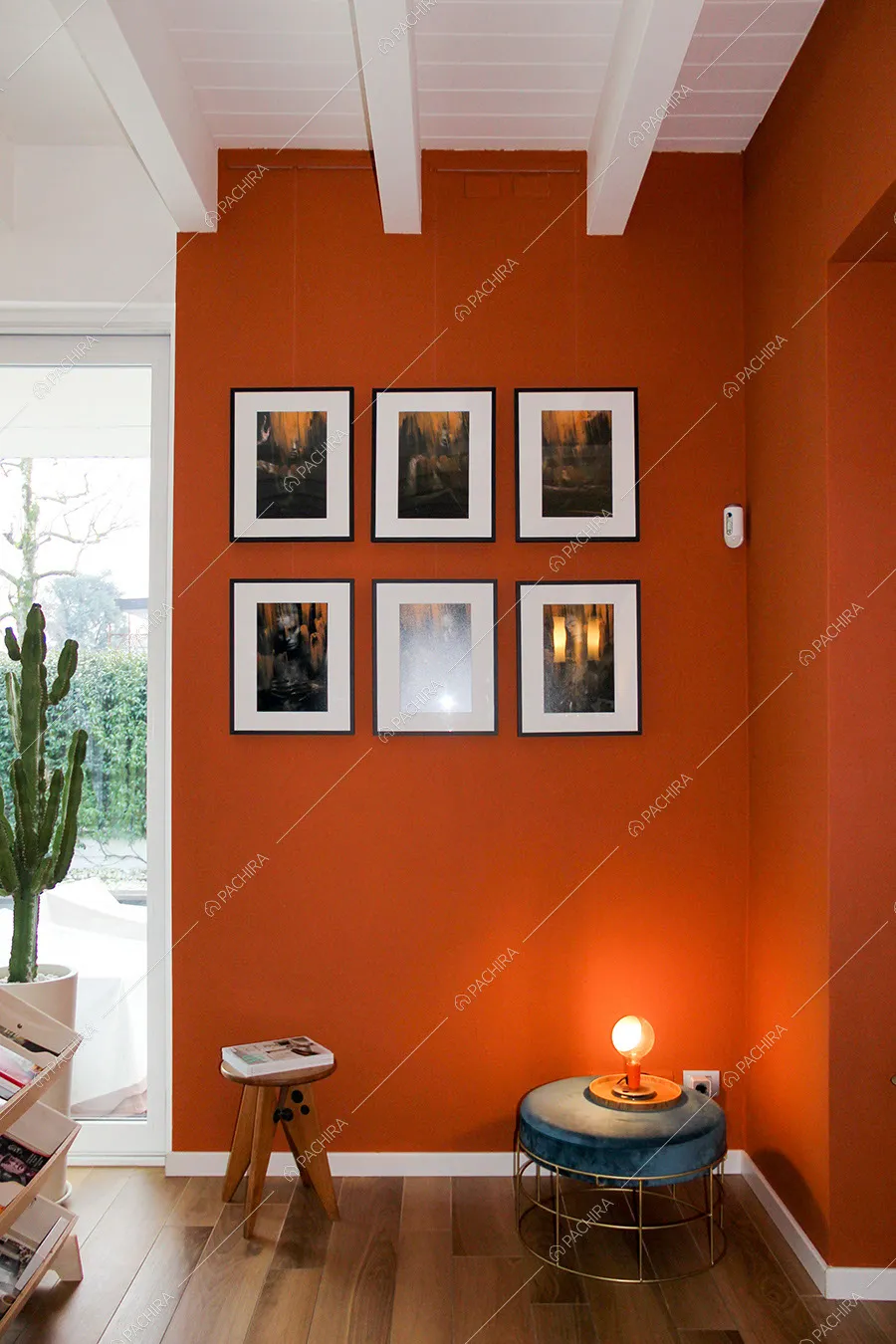 Salotto della villa Garnet, location in stile contemporaneo a Milano