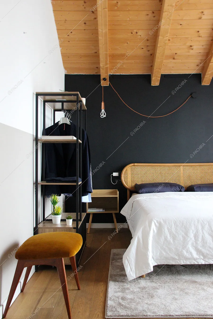 Camera da letto della villa Garnet, location in stile contemporaneo a Milano