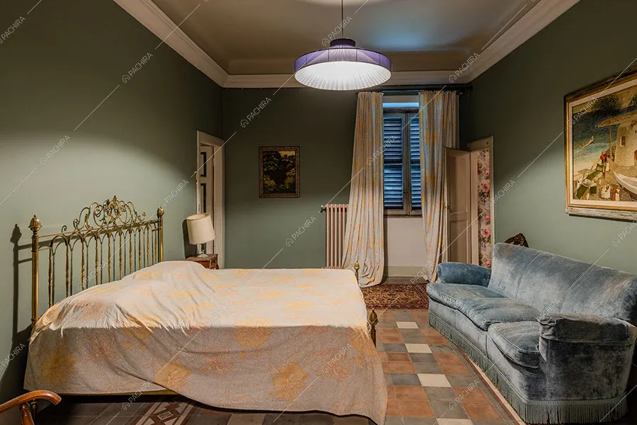 Camera da letto della dimora storica Ajoite, location in stile classico a Milano