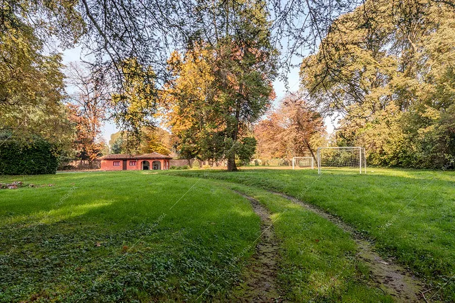 Parco della dimora storica Ajoite, location in stile classico a Milano