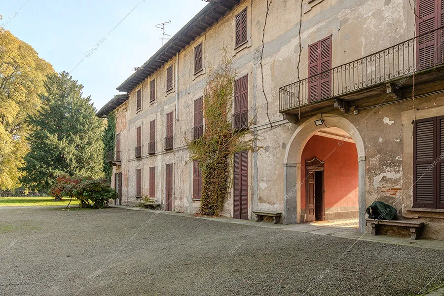 Esterni della dimora storica Ajoite, location in stile classico a Milano