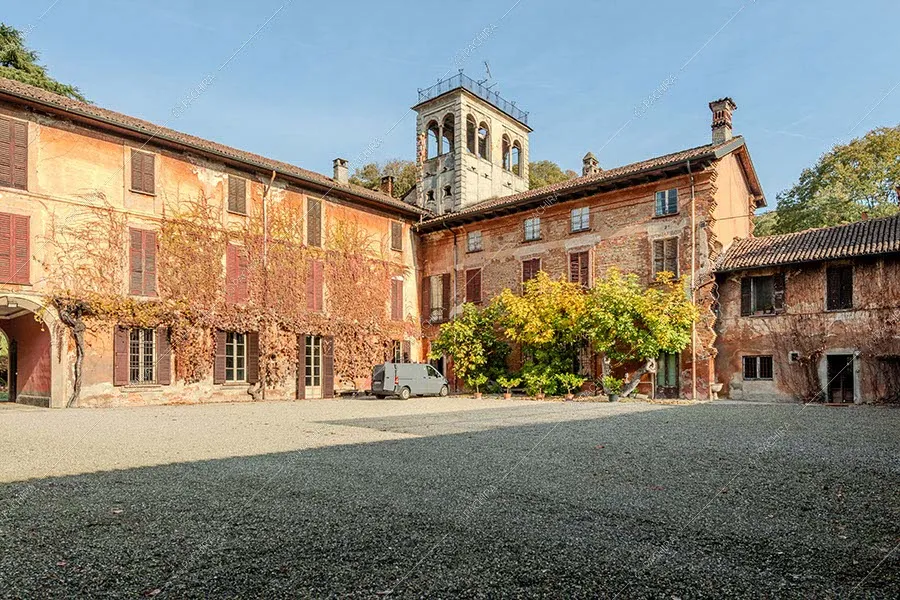 Esterni della dimora storica Ajoite, location in stile classico a Milano