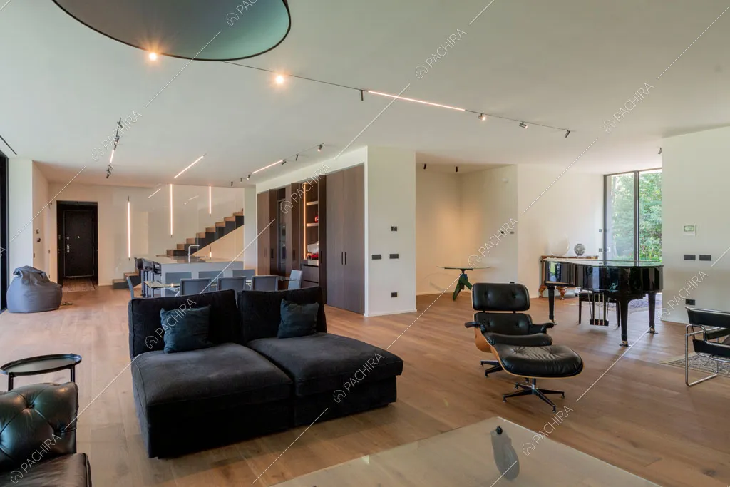 Zona living della villa Larimar, location in stile contemporaneo a Monza
