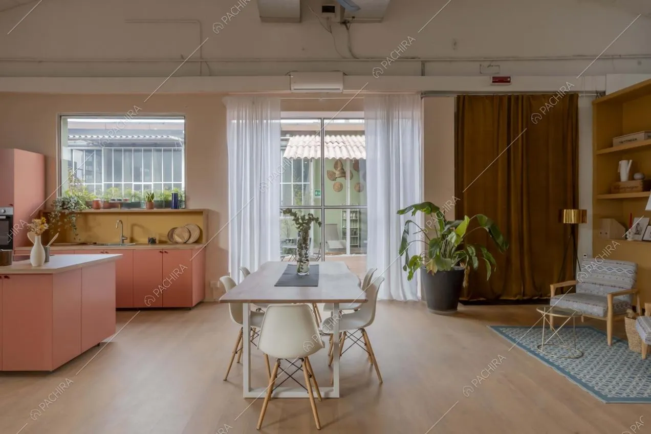 Zona living dello studio Eclipse, location in stile contemporaneo a Milano