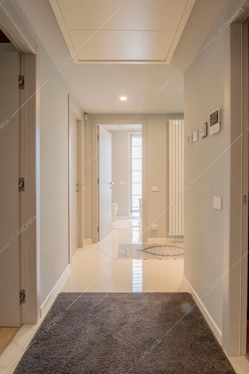 Corridoio della villa Manioca, location in stile contemporaneo a Monza