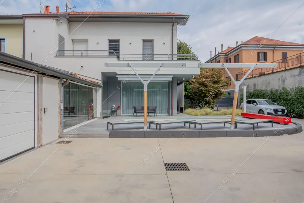 Vialetto della villa Manioca, location in stile contemporaneo a Monza