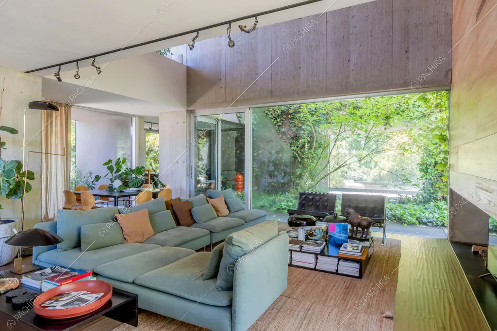 Sala della villa Yukon, location in stile contemporaneo a Pavia