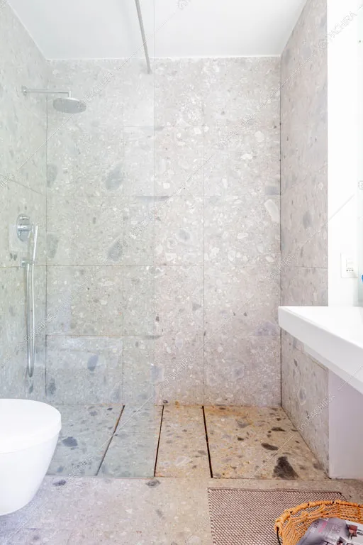 Bagno della villa Yukon, location in stile contemporaneo a Pavia