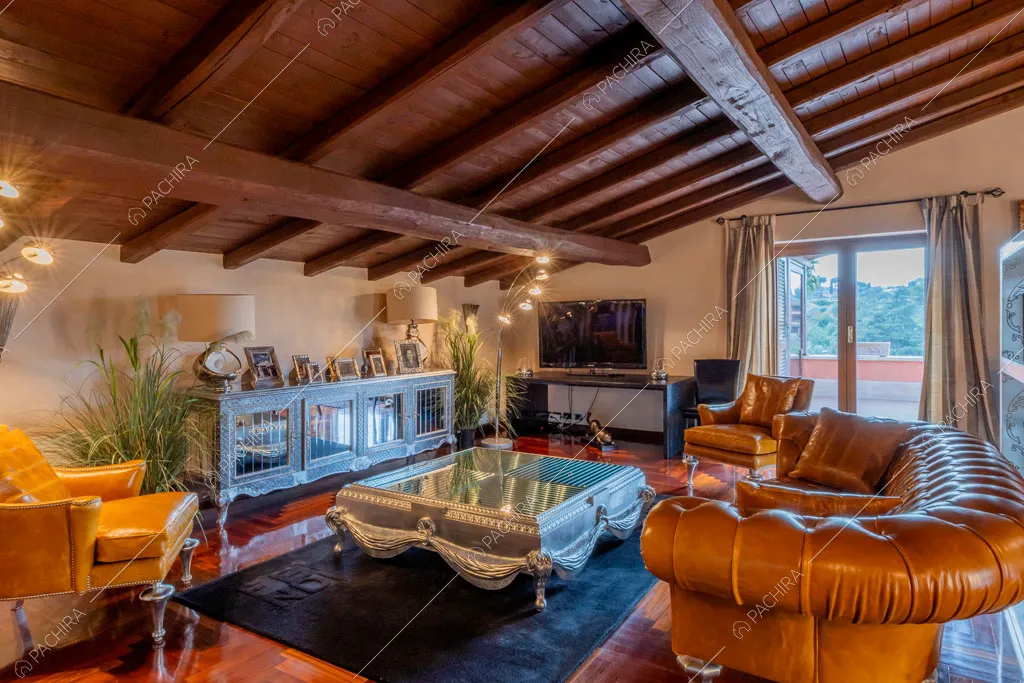 Salotto della villa Sidley, location in stile classico a Roma