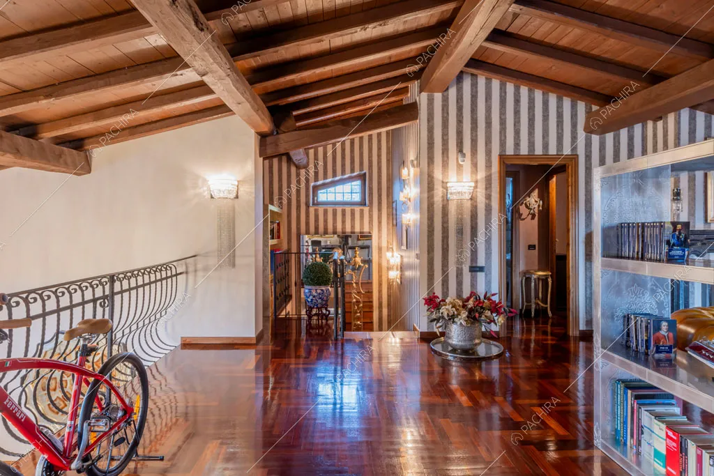 Pianerottolo della villa Sidley, location in stile classico a Roma