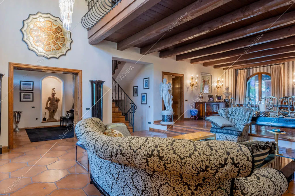 Salotto della villa Sidley, location in stile classico a Roma