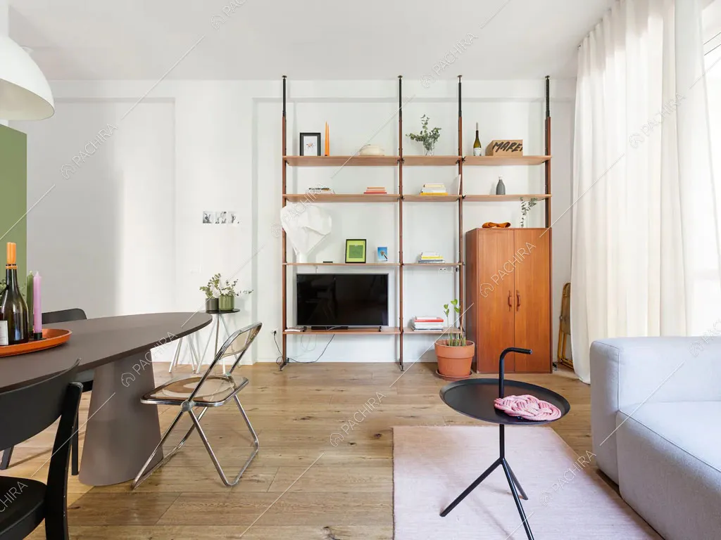 Sala dell'appartamento Robinia, location in stile contemporaneo a Milano