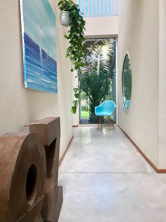 Corridoio della villa Rila, location in stile contemporaneo a Forlì Cesena